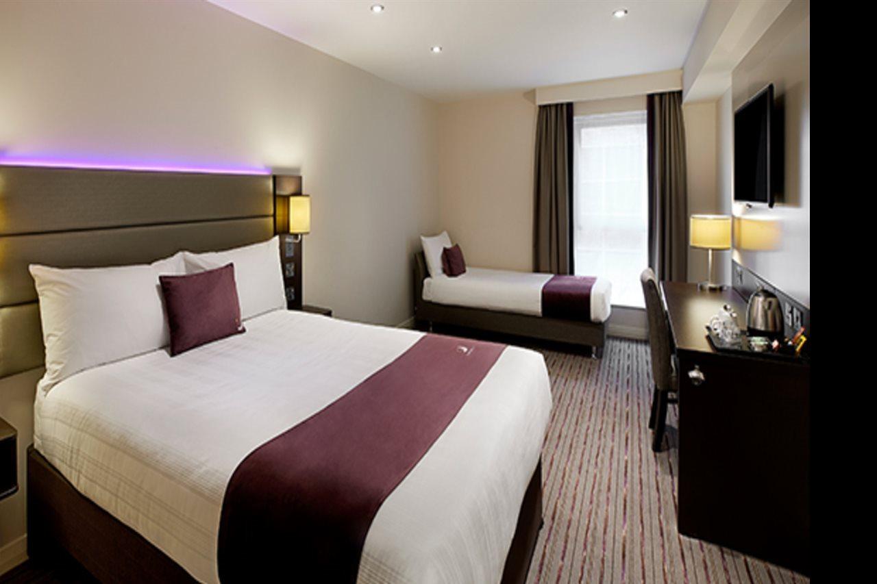 Premier Inn Aviemore Hotel Bagian luar foto